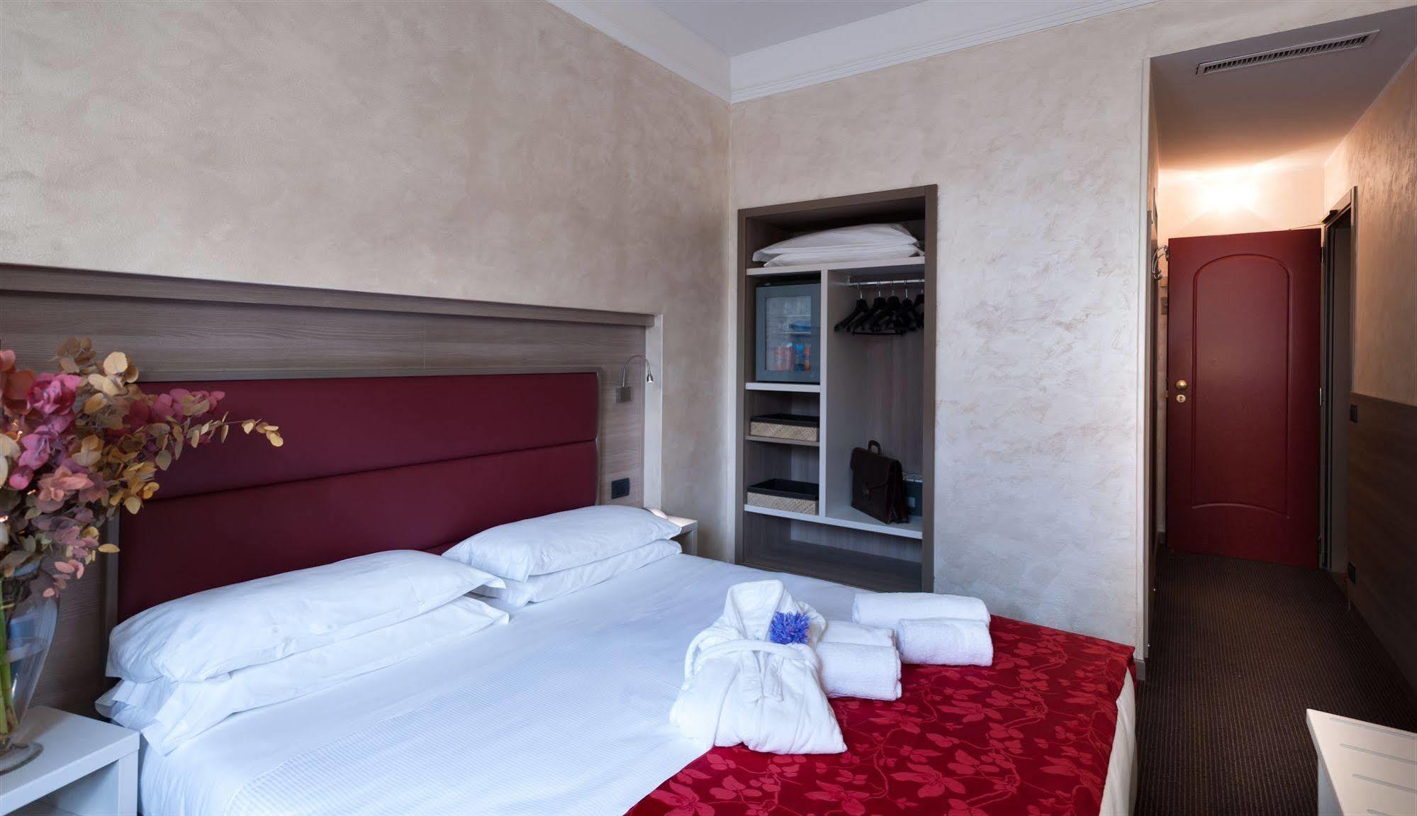 Hotel Gamma Milano Exteriör bild